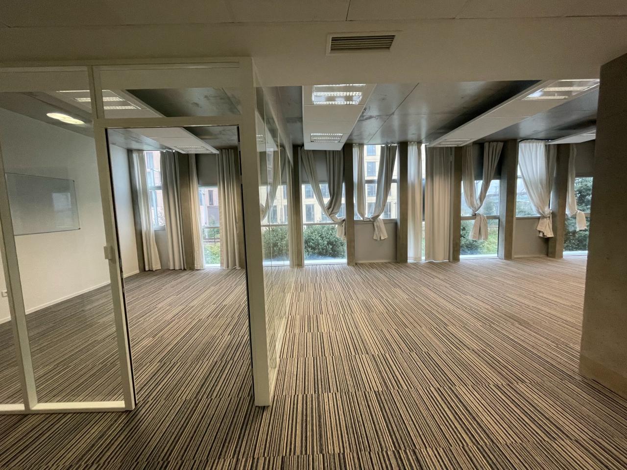 Bureau Nantes 627m² Location bureau Nantes Loire-Atlantique OLBUR2426341 3